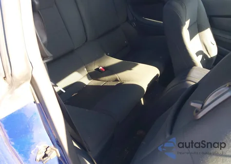 2014 Ford Mustang V6 z USA, uszkodzony, nr VIN 1ZVBP8AMXE5262927